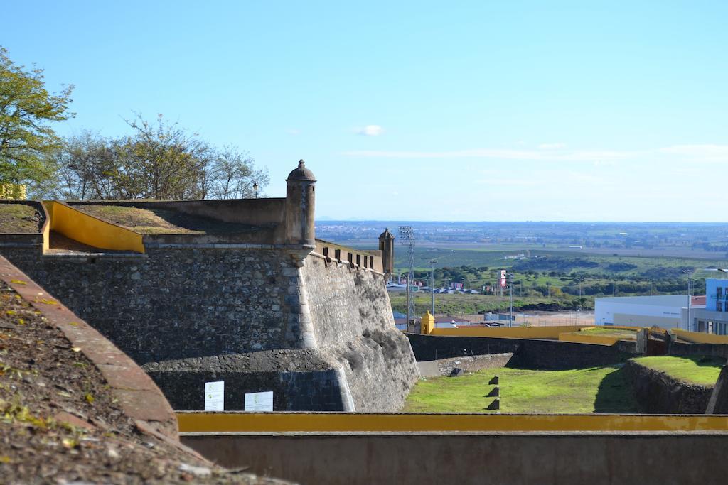Alcamim Guesthouse Elvas Buitenkant foto